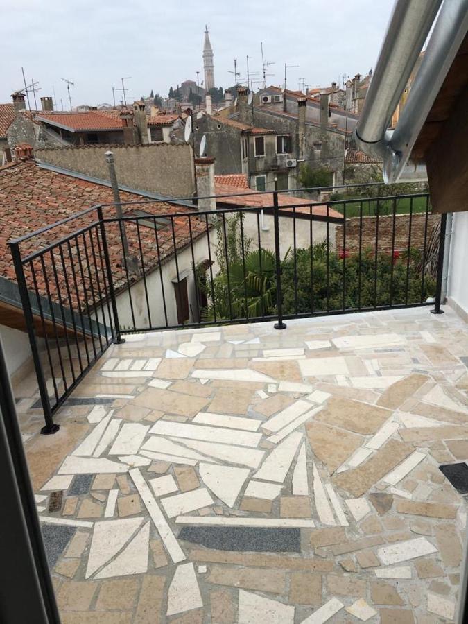Steinhaus Mit Terrasse Appartement Rovinj Buitenkant foto